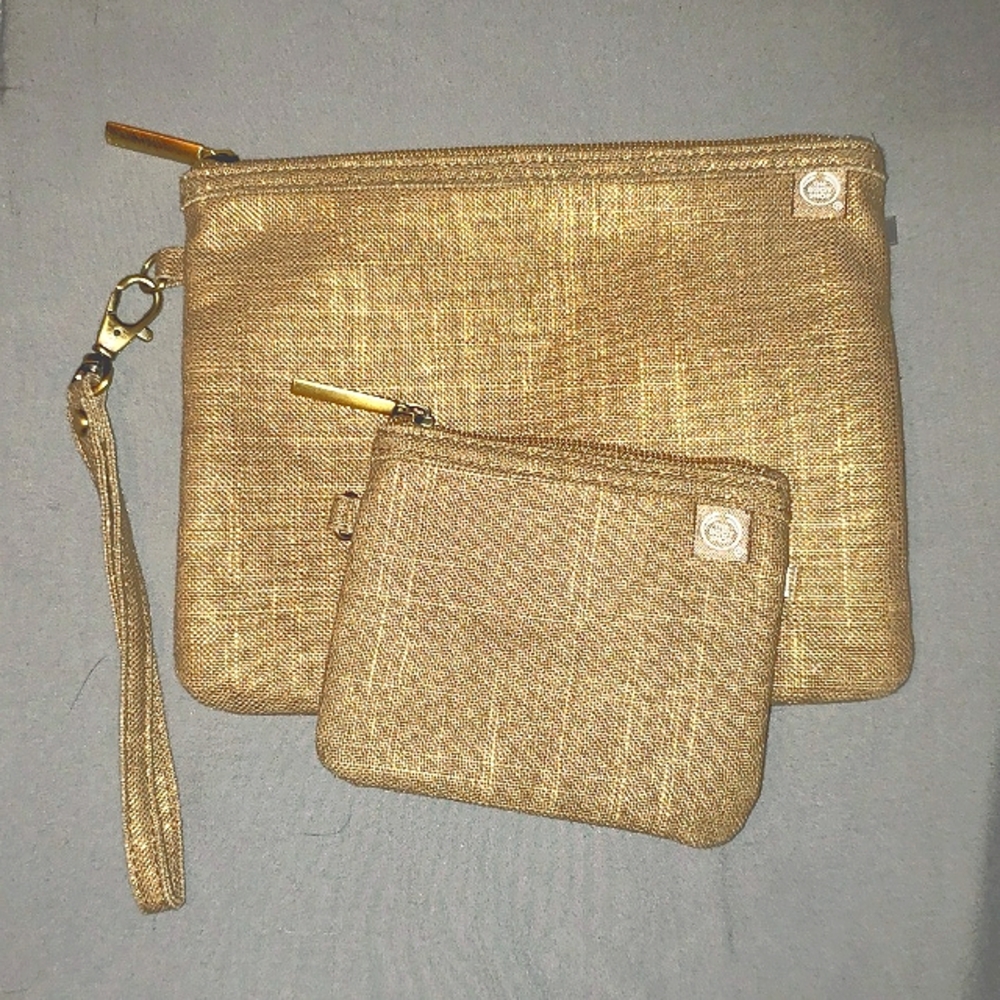 The Body Shop Gold Canvas Cosmetic Bag Set. New w/o Tags